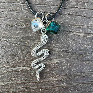 Collier de serpent de l’école des sorciers / sorcières