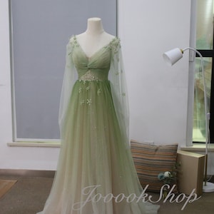 Gradient Green Prom Dress, Glitter Tulle Party Dress, Long Graduation Gown, Bridal Dress,Elegant Celebrity Dress,Fairy Quinceanera Dress