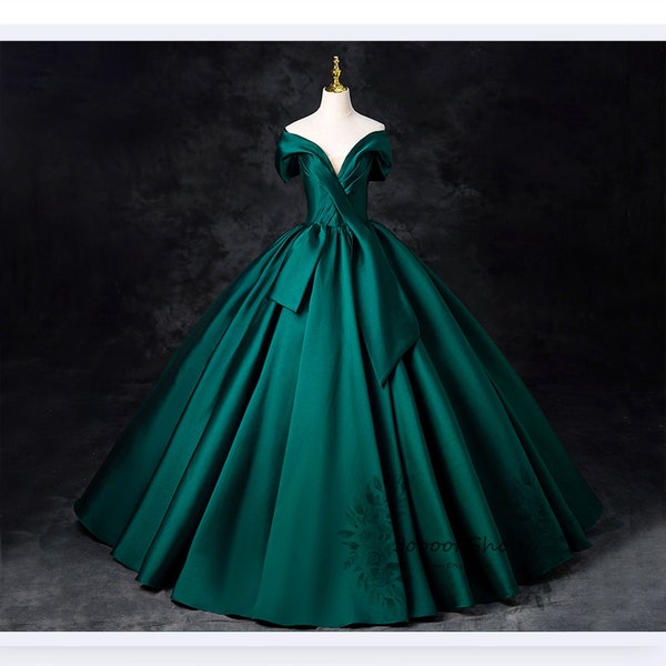 Wunderschönes smaragdgrünes Ballkleid, Plus Size Criss-Cross Abschlussballkleid, solides Abschlusskleid, dünnes Quinceanera Kleid, Korsett, Bankettkleid