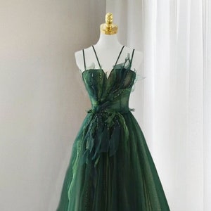 Mysterious Forest Emerald Green Dress,Fairy Green Ball Gown, Secret Garden Bridal Gowns for Girl,Evening Gown,Spanish Spaghetti Strap Gown