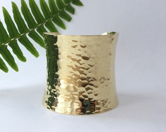 Hammered anticlastic brass cuff, wide gold cuff, statement jewellery, modern bracelet,