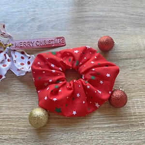 Christmas Scrunchie, Star Scrunchie, Handmade Hair Elastic, Hair Scrunchie, Holiday Hair Accessory