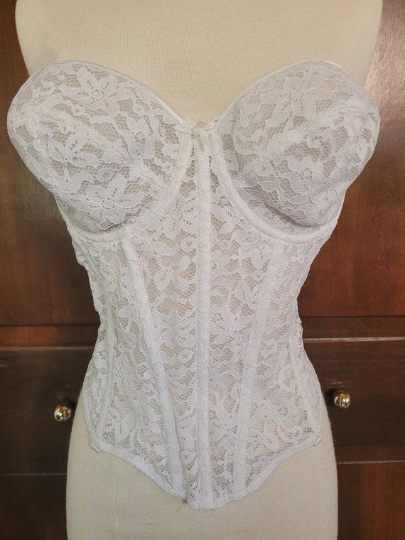 40C Vintage Fredericks of Hollywood, White Lace, … - image 2