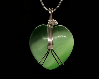 Green Cat’s Eye Heart Shaped Crystal Necklace