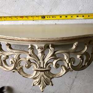 Large 23” Syroco Vintage Wall Shelf