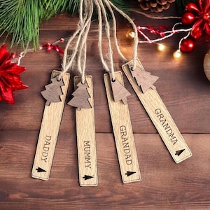 Personalisierte Weihnachtsgeschenkanhänger | Name | Weihnachts Tags | Weihnachtsschmuck aus Holz | Geschenkanhänger | Christbaumschmuck |