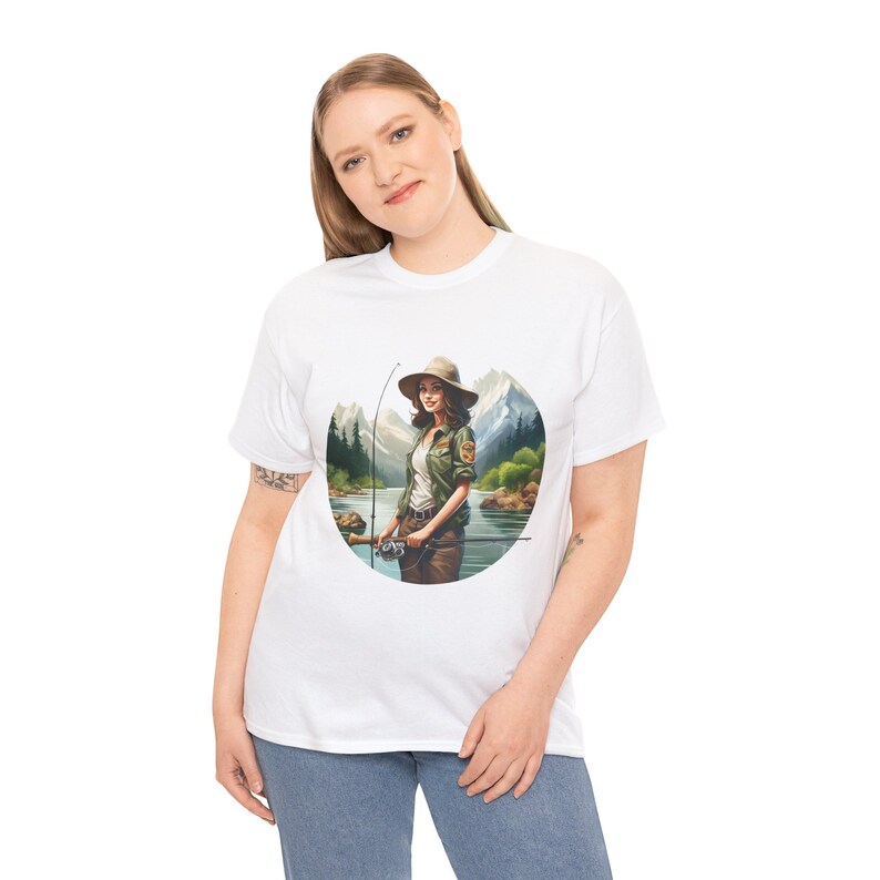 T-shirt Girl Scouts vissen, cadeau vissen, shirt vissen voor haar, cadeaus vissen minnaar, zwaar katoen uniseks T-shirt afbeelding 7
