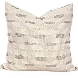 Henry pillow cover, decorative pillow, throw pillow, Ivory and black pattern, woven pattern, home decor, cushion cover, rectangle pattern