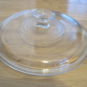 Pyrex Lid (only) 624C For 2 Qt Round Casserole 8 3/4&quot; marked 024.