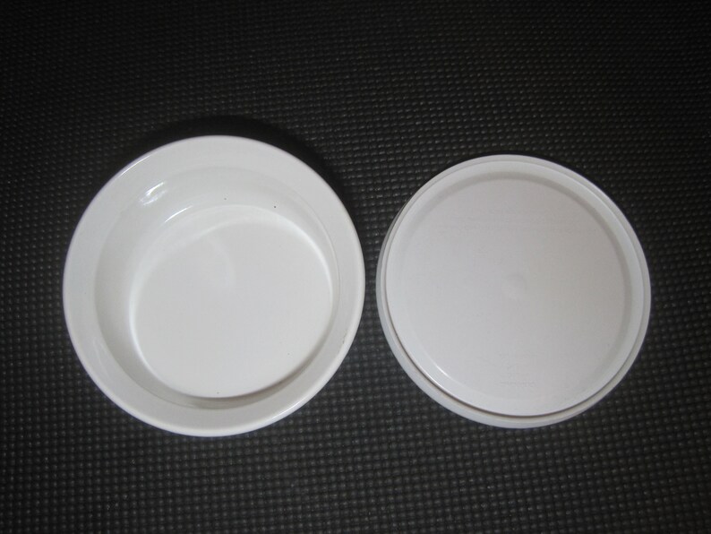 Corning Ware French White Stoneware 16 Oz Casserole Ramekin 5.5 With