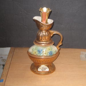 Jim Beam Whiskey Bottle Decanter 1976 Harolds Club Regal China Vintage.