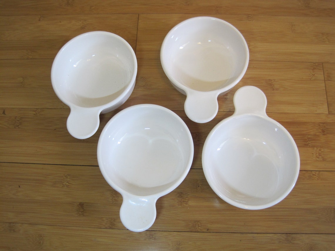 4 Vintage Corning Ware Grab It Bowls 150B White 15 Oz., .4 L. Oven and