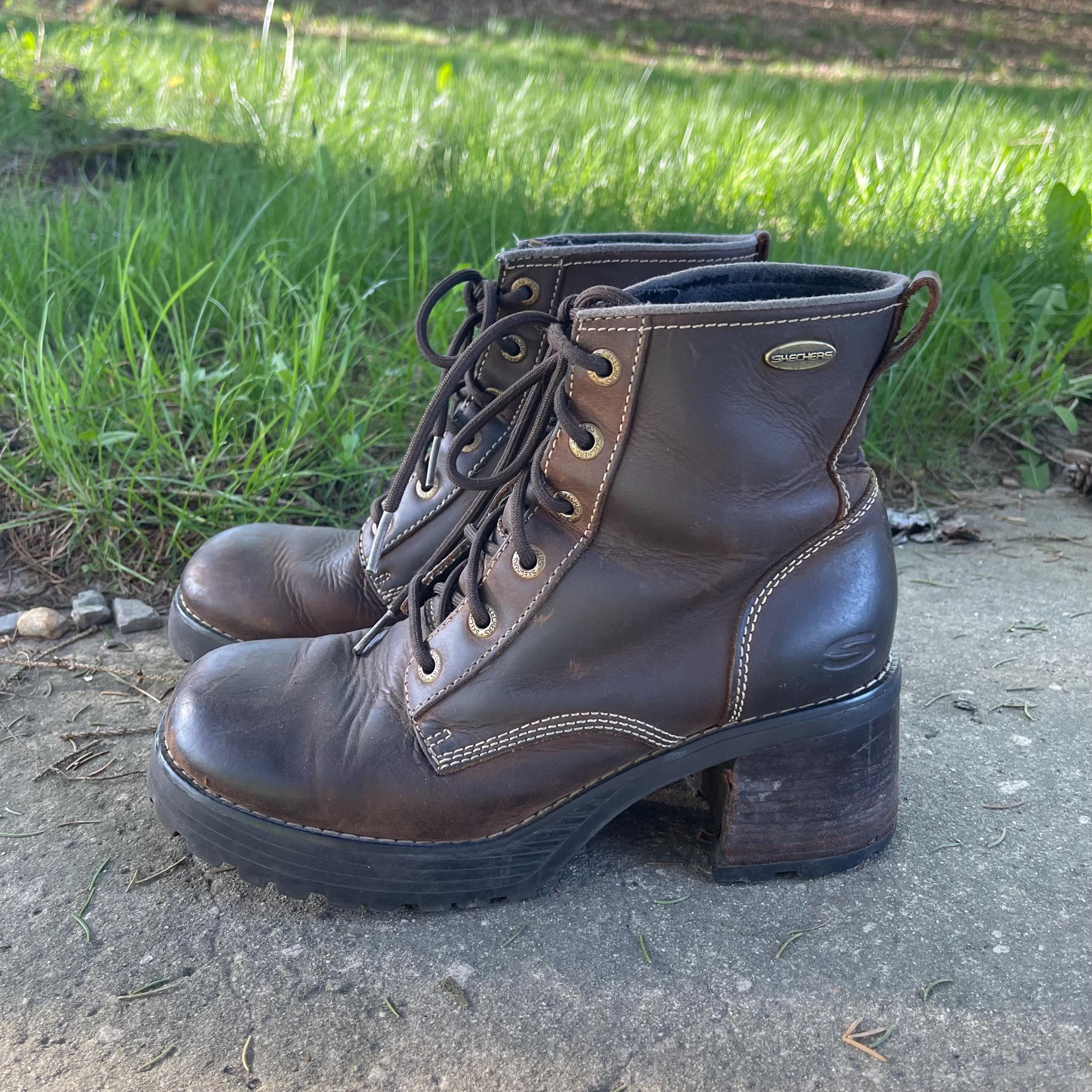 年末のプロモーション特価！ Sketchers Vintage 00s Brown Women's 9.5 Size Boots, Lace-up 靴