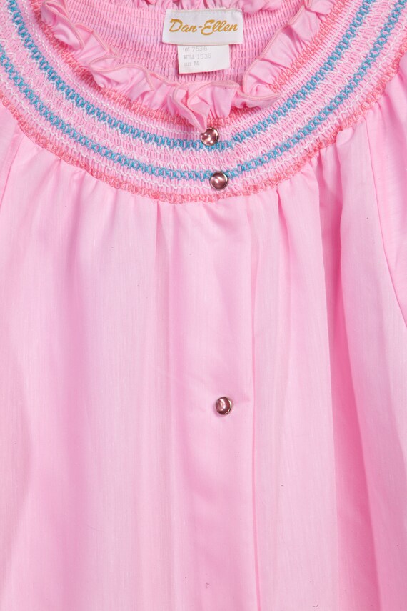 70's Vintage Bubblegum Pink Housecoat / Robe by D… - image 4