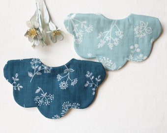 Jeans Coloured Bib, Scalloped Bib, New Baby Gift, Dribble Bibs for Toddlers, Burping Bib, Collar Bib Baby, 1st Birthday Gift