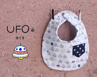 Bib with decorative pocket, Bandana bib, UFO bib,New Baby Gift, Dribble Bibs for Toddlers, Drool Bib, Burping Bib, 1st Birthday Gift