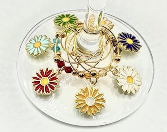 Blumen Wein Charms, Gänseblümchen Wein Charms, Sommer Wein Charms, Bar Zubehör, Wein Charms, Weinglas Dekor, Geburtstagsgeschenk - 7er Set