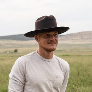 Men’s Cattlemens Crease Cowboy Hat, 100% Wool Felt, Sun Protection UPF 50+, Summer Rancher Fedora Hat, Customizable and personalizable