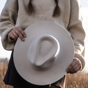 Wide Brim Hat, Burned Fedora, Mothers Day Gift Rancher Hat, Cowboy Hat, Summer Accessories, Handmade Unique Gifts, FLORAL WREATH image 3