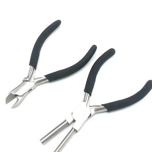 Set of 2 Jewelry Pliers Black Grip Pliers
