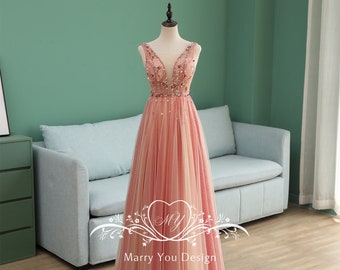 2023 New Pinkish-orange Deep V-neck Prom Dress for Woman,Sequined Senior Prom Dress,Beading Tulle Bridal Dress,Adjustable Lace-up Prom Dress