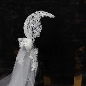 44&#39;&#39; Floral Lace Tulle Juliet Veil,Ivory Pearls Juliet Cap Veil,Elegant Lace Wedding Veil,Drop 1930s Veil,Pearls Bridal Beach Wedding Veil