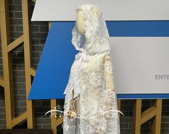 Capulet Wedding Cape,Celestial Lace Wedding Cape with Hood,Gothic Black Evening Events Hood Cape,White Floral Lace Cape Veil,Bridal Clock