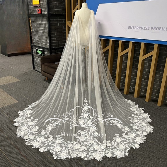 V-back Wedding Cape,floral Bridal Cape,luxury Pearls Tulle  display picture 1