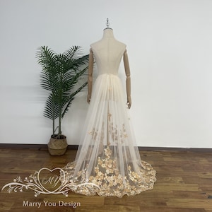 ゴールドフローラル取り外し可能トレイン、芝生の結婚式用フローラル取り外し可能オーバースカート、取り外し可能なフラワーアップリケトレイン、取り外し可能なブライダルウェディングスカート