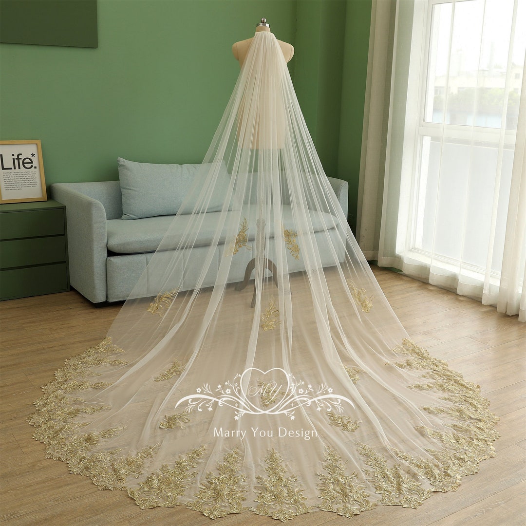 Gold lace wedding veil deals