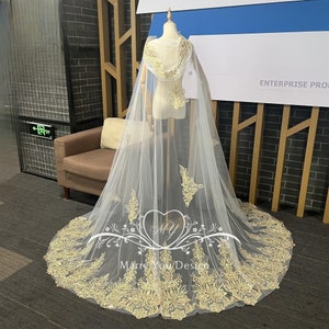 Luxury Gold Lace Bridal Cape,Edge Golden Lace Wedding Hooded Cape,Sparking Royal Length Cloak,Gold Classic Lace Bridal Veil,Sparking Cape