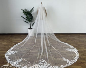 Vintage Wedding Veil,Floral Lace Bridal Veil,Lawn Wedding Veil,Edge Floral Lace Bridal Veil,Classic Wedding Veil,Tulle Outdoor Wedding Veil