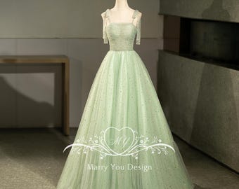 Sage Green Woman Prom Dress,Senior Prom Dress,Homecoming Party Dress,Star Sequins Fairy Wedding Dress,Spaghetti Strap Birthday Dress