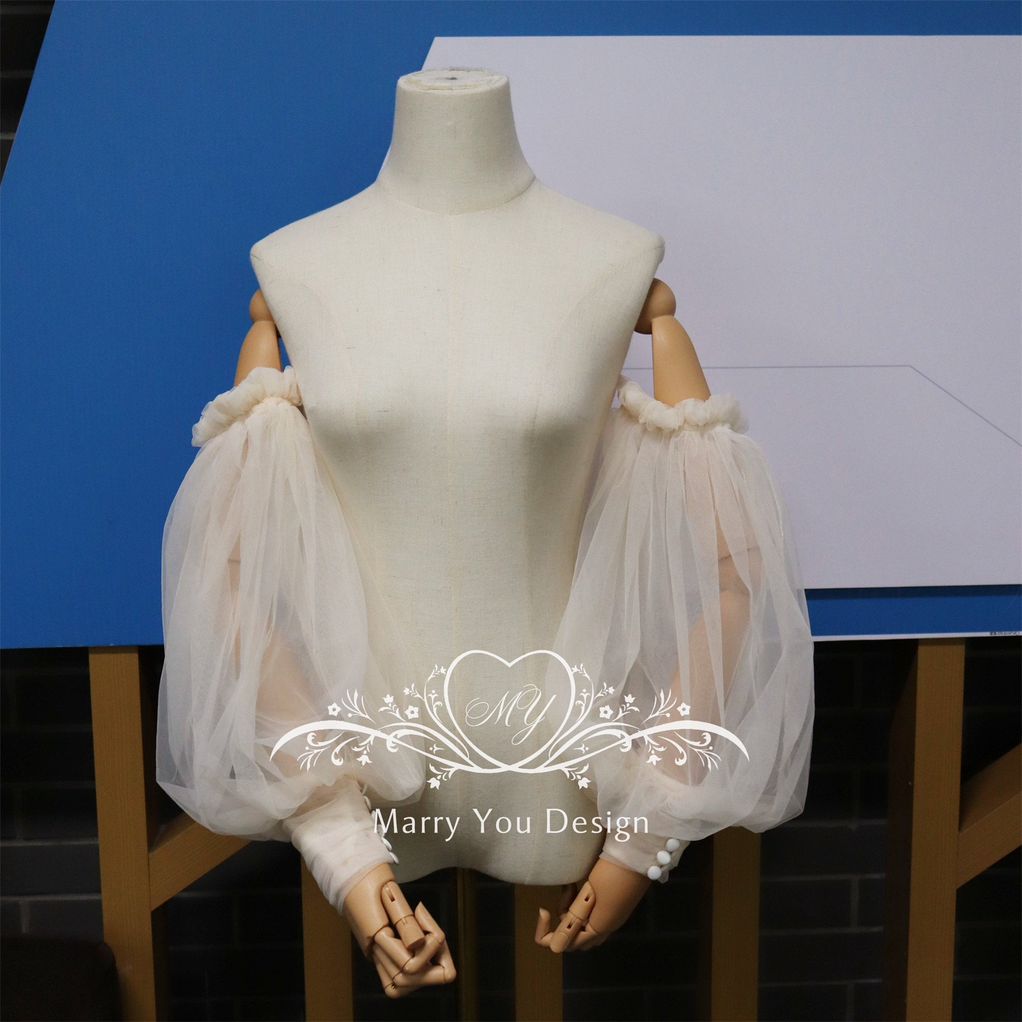 本日限定値下げ　Puff-sleeve tulle one-piece 即納》 puff sleeve tulle one-piece | N O C C U