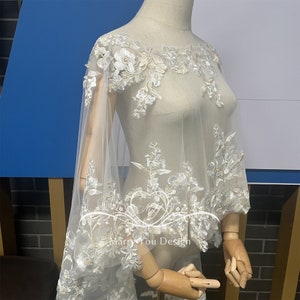 Elegante capa de ombro para casamento, capa de casamento de renda floral transparente, capa de noiva minimalista, capa de tule de renda floral, topper para casamento