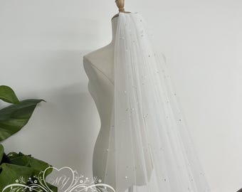 Dreamy Pearls Wedding Veil,Scattered Crystal Lawn Wedding Veil,Scattered Pearls Bridal Veil,Pearls Wedding Veil,Tulle Outdoor Wedding Veil