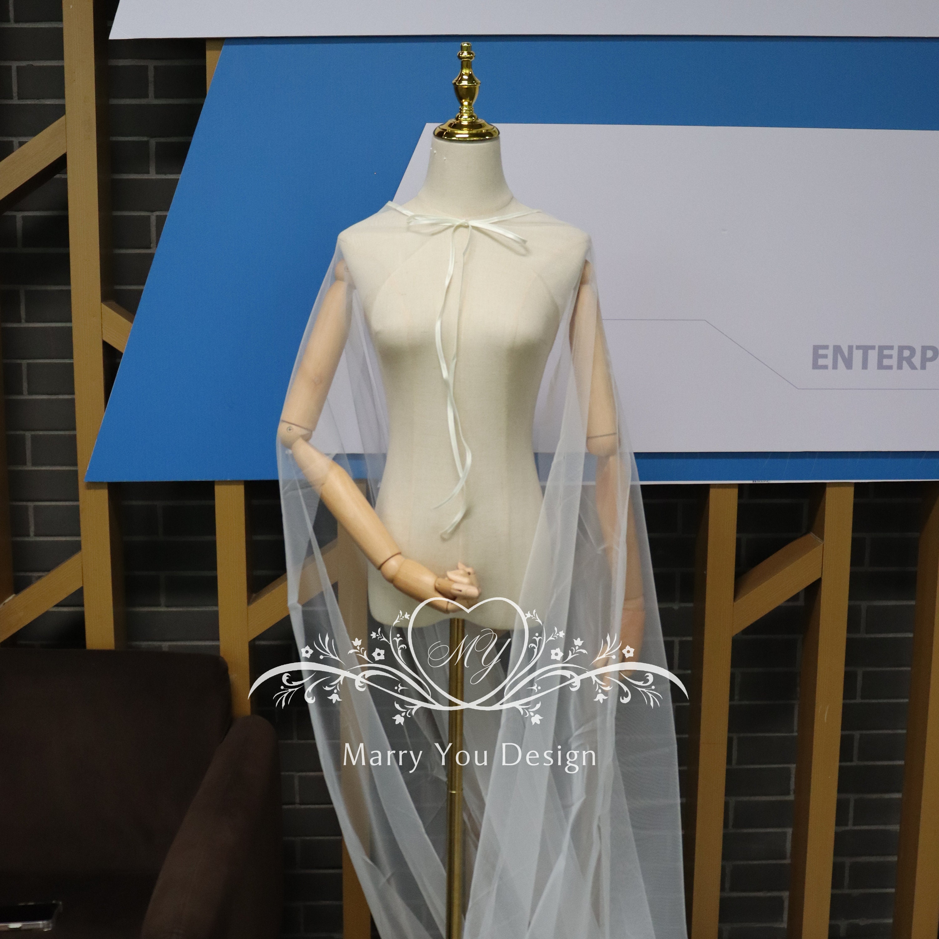 Simple Bridal Cape,Tulle Wedding Cape Veil,Wedding Cape with Ties,Cathedral Length Cape for Lawn Wedding,Custom Colors,Shoulder Events Cape