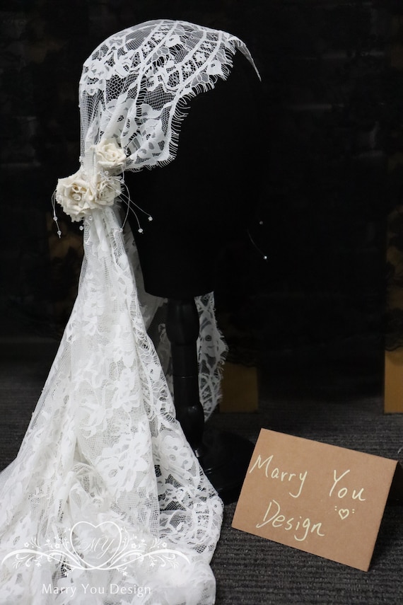 Another Juliette style veil with floral, lace and chapel length tulle. Juliette Mantilla Veil – Untamed Petals main image 3
