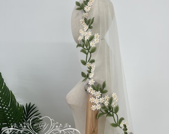 Mantilla Wedding Veil,Fairy Green Leaf Lace Bridal Veil,Wedding Headpiece for Faerie,Lawn/Beach Bridal Veil,Cathedral Fingertip Hijab Veil