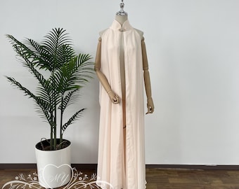 Minimalist Bridal Capelet,Fairy-tale Chiffon Wedding Cape,Off Shoulder Cape,Alternative Veil,Ombre Chiffon Bridal Cloak,Wedding Accessories