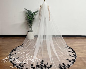 Black Wedding Veil,Floral Lace Wedding Veil,Dramatic Bridal Veil,Black Lace Bridal Veil,Gothic Floral Wedding Veil,Gothic-inspired Lace Veil