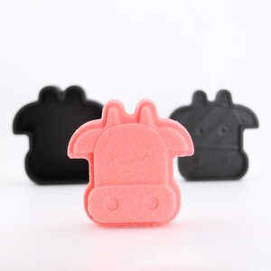Cow Bath Bomb Mold, DIY original Pig BathBombs Set 3D Printed Kit, Cute Gift Idea for Mom&#39;s & Kids