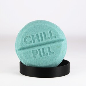 CHILL PILL Bath Bomb Mold, DIY original BathBombs Set 3D Printed Kit, Fun Gift Idea for Mom's & Kids image 2