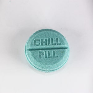 CHILL PILL Bath Bomb Mold, DIY original BathBombs Set 3D Printed Kit, Fun Gift Idea for Mom's & Kids image 10