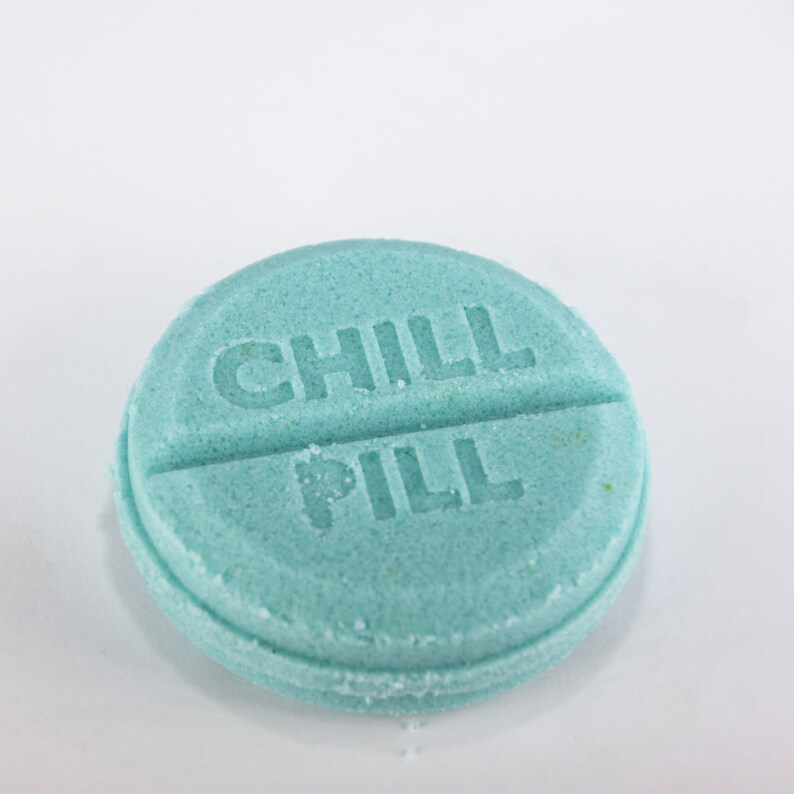 CHILL PILL Bath Bomb Mold, DIY original BathBombs Set 3D Printed Kit, Fun Gift Idea for Mom's & Kids image 4