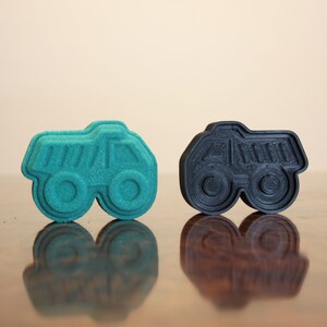 Dump Truck 3 inches Bath Bomb Mold, DIY BathBombs 3D Printed Kit. Fun Gift Idea for Sports Fans & Kids