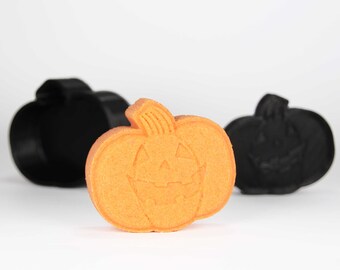 SCARY PUMPKIN Bath Bomb Mold, DIY original BathBombs Set 3D Printed Kit, Autumn Gift Idea for Halloween