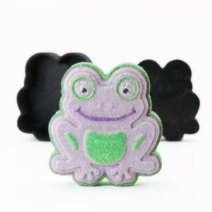 Frog Bath Bomb Mold, DIY original Pig BathBombs Set 3D Printed Kit, Cute Gift Idea for Mom&#39;s & Kids