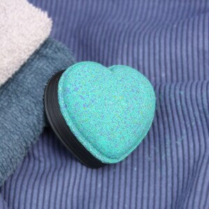 Heart 2 inches Bath Bomb Mold, DIY BathBombs 3D Printed Kit. Fun Valentines Gift Idea for Mother, Daughter & Kids