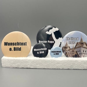 Button / Pin / Anstecknadel individuell und personalisierter für Hochzeit, Abi, JGA, Feste, Feiern, Firmen oder ähnliche Veranstaltungen Bild 2